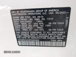2023 Volkswagen Atlas SE с VIN 1V2WR2CA3PC546489, выставлен на аукционе IAAI как лот 40277996 с пробегом 22 459 миль миль и . История ставок и продаж доступна на DreamBid. Изображение 9.