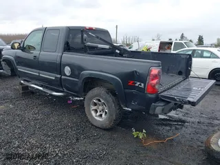 2004 Chevrolet Silverado 1500 Z71 with VIN 1GCEK19T94E278973, listed as a IAAI auction lot 41763709 with 256,453 mi miles. Bid and sale history available at carsss.com. Image 3.
