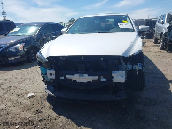 2019 Mazda Mazda6 Touring with VIN JM1GL1VMXK1506052, listed as a IAAI auction lot 41810921 with 60,557 mi miles. Bid and sale history available at carsss.com. Image 13.