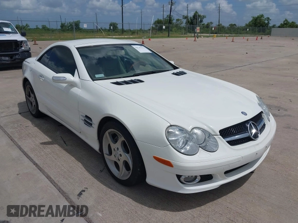 2007 Mercedes-Benz SL 550 with VIN WDBSK71F57F126438, listed as a IAAI auction lot 42743122 with 62,978 mi miles and . Bid and sale history available at DreamBid. Image 1.