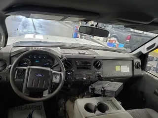 2015 Ford F-250 Lariat с VIN 1FT7W2B61FED46404, выставлен на аукционе IAAI как лот 42566193 с пробегом 306 588 миль миль и . История ставок и продаж доступна на DreamBid. Изображение 25.