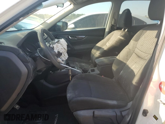 2017 Nissan Rogue SV z VIN KNMAT2MT4HP582487, wystawiony jako Copart lot #53445815 z przebiegiem Nie podano mil oraz Czysty tytuł • Clean title. Historia ofert i sprzedaży dostępna na DreamBid. Obrazek 7.