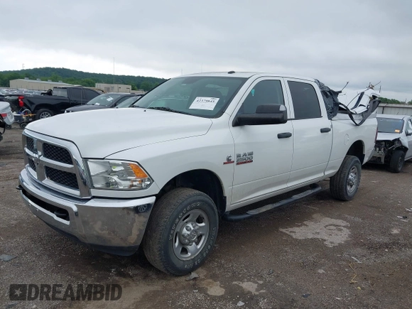 2013 Ram 2500 Tradesman с VIN 3C6UR5CL5DG615047, выставлен на аукционе IAAI как лот 42379845 с пробегом 132 528 миль миль и . История ставок и продаж доступна на DreamBid. Изображение 2.