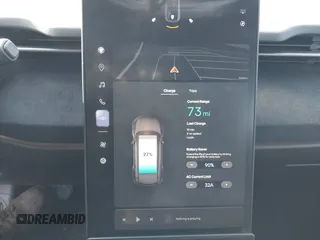 2023 Fisker Ocean Ultra z VIN VCF1UBU27PG008596, wystawiony jako IAAI lot #41400594 z przebiegiem 12 972 mil mil oraz . Historia ofert i sprzedaży dostępna na DreamBid. Obrazek 17.