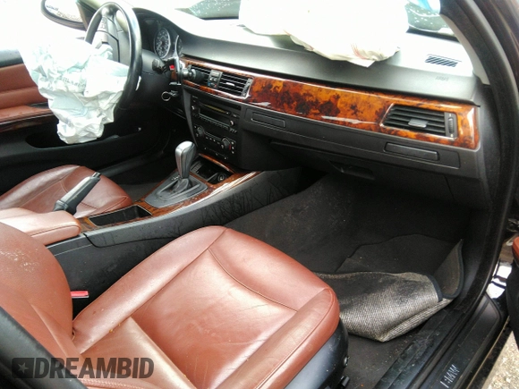 2006 BMW 3 Series 330xi with VIN WBAVD33596KV61939, listed as a IAAI auction lot 40033525 with 167,531 mi miles and . Bid and sale history available at DreamBid. Image 5.