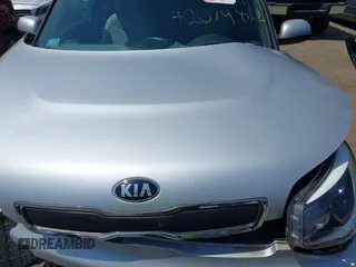 2015 Kia Soul with VIN KNDJN2A26F7767966, listed as a IAAI auction lot 42079812 with 25,870 mi miles and . Bid and sale history available at DreamBid. Image 10.
