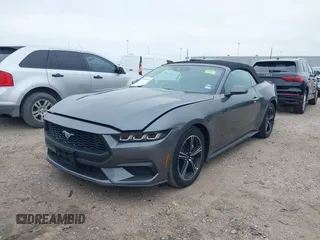 2025 Ford Mustang EcoBoost with VIN 1FAGP8UH9S5104992, listed as a IAAI auction lot 41591004 with 470 mi miles. Bid and sale history available at carsss.com. Image 19.