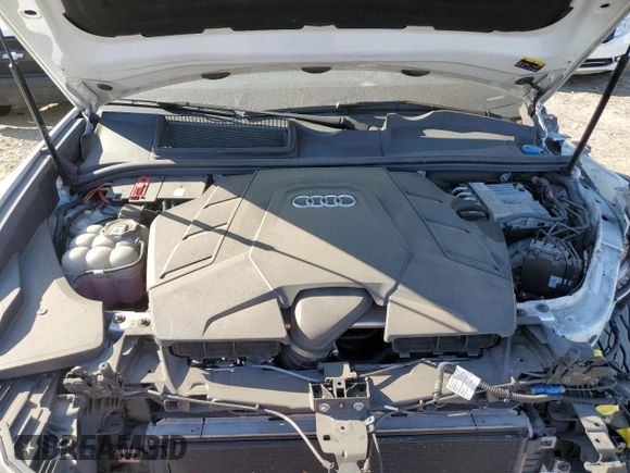 2022 Audi Q8 Premium Plus with VIN WA1EVBF13ND009465, listed as a Copart auction lot 76767644 with 49,868 mi miles and Salvage Title. Bid and sale history available at carsss.com. Image 12.