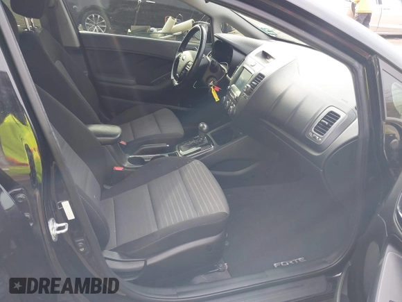 2018 Kia Forte LX with VIN 3KPFL4A7XJE281866, listed as a IAAI auction lot 41506327 with 70,579 mi miles and . Bid and sale history available at DreamBid. Image 5.