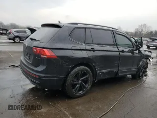 2023 Volkswagen Tiguan SE R-Line Black с VIN 3VV8B7AX0PM069782, выставлен на аукционе Copart как лот 52945925 с пробегом 64 870 миль миль и Списание • Salvage title. История ставок и продаж доступна на DreamBid. Изображение 3.