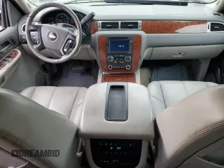 2008 Chevrolet Suburban LT w/3LT with VIN 3GNFK16388G104536, listed as a Copart auction lot 79519284 with 87,786 mi miles and Salvage Title. Bid and sale history available at carsss.com. Image 8.