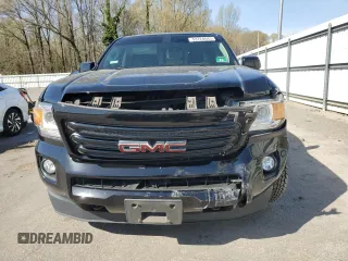 2018 GMC Canyon 4WD SLT z VIN 1GTG6DEN0J1241741, wystawiony jako Copart lot #53724685 z przebiegiem 84 980 mil mil oraz Czysty tytuł • Clean title. Historia ofert i sprzedaży dostępna na DreamBid. Obrazek 5.