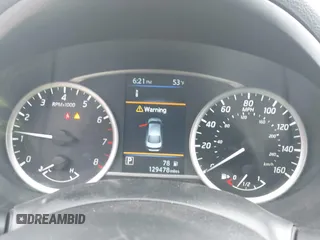 2019 Nissan Sentra S z VIN 3N1AB7AP3KY358451, wystawiony jako IAAI lot #41960388 z przebiegiem 129 478 mil mil oraz . Historia ofert i sprzedaży dostępna na DreamBid. Obrazek 7.