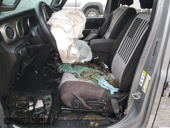 2018 Jeep Wrangler Unlimited Sahara z VIN 1C4HJXEN7JW181741, wystawiony jako Copart lot #74131294 z przebiegiem Nie podano mil oraz Nie do naprawy • Non repairable. Historia ofert i sprzedaży dostępna na DreamBid. Obrazek 7.
