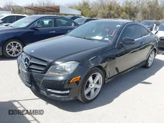 2015 Mercedes-Benz C-Class C 250 with VIN WDDGJ4HBXFG383850, listed as a IAAI auction lot 41809724 with 100,032 mi miles. Bid and sale history available at carsss.com. Image 17.