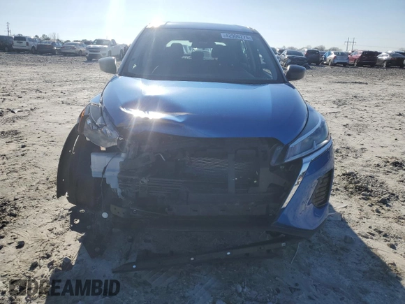 2023 Nissan Kicks S with VIN 3N1CP5BV8PL539545, listed as a Copart auction lot 42906275 with 9,361 mi miles and Salvage Title. Bid and sale history available at DreamBid. Image 5.