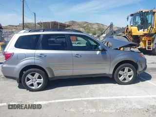 2010 Subaru Forester X Limited with VIN JF2SH6DC9AH742880, listed as a IAAI auction lot 41765277 with 76,488 mi miles and . Bid and sale history available at DreamBid. Image 13.