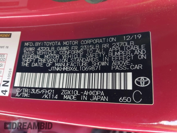 2020 Toyota C-HR LE with VIN JTNKHMBX6L1069871, listed as a IAAI auction lot 41626456 with 31,200 mi miles. Bid and sale history available at carsss.com. Image 9.