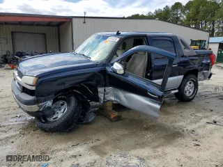 2006 Chevrolet Avalanche Z71 with VIN 3GNEK12Z06G131913, listed as a Copart auction lot 46154235 with 92,141 mi miles and Salvage Title. Bid and sale history available at carsss.com. Image 1.