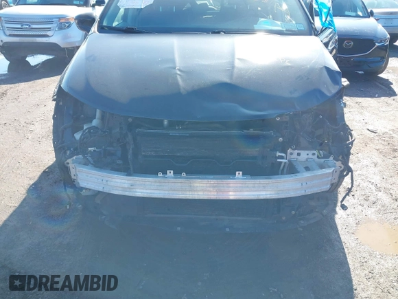 2018 Chrysler Pacifica Touring L with VIN 2C4RC1BGXJR157184, listed as a IAAI auction lot 41803388 with 102,095 mi miles and . Bid and sale history available at DreamBid. Image 6.