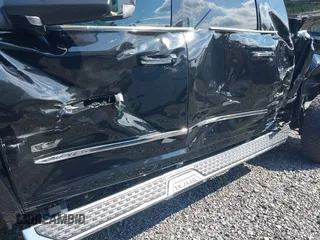 2022 Ram 2500 Limited with VIN 3C6UR5TLXNG377875, listed as a IAAI auction lot 42610178 with 46,390 mi miles and . Bid and sale history available at DreamBid. Image 6.