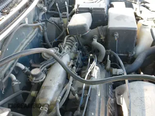 1998 Toyota RAV4 with VIN JT3HP10V8W7089885, listed as a IAAI auction lot 43336963 with 228,669 mi miles and . Bid and sale history available at DreamBid. Image 12.
