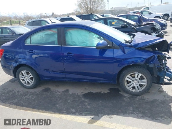 2013 Chevrolet Sonic LT with VIN 1G1JC5SH3D4243109, listed as a IAAI auction lot 41922174 with 177,499 mi miles and . Bid and sale history available at DreamBid. Image 14.