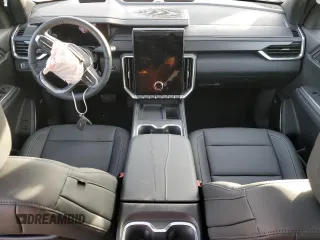 2025 GMC Acadia AWD Elevation z VIN 1GKENNRS2SJ158933, wystawiony jako Copart lot #42779025 z przebiegiem Nie podano mil oraz Czysty tytuł • Clean title. Historia ofert i sprzedaży dostępna na DreamBid. Obrazek 8.