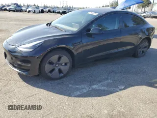 2023 Tesla Model 3 z VIN 5YJ3E1EA4PF707099, wystawiony jako Copart lot #52531035 z przebiegiem 57 723 mil mil oraz Szkoda całkowita • Salvage title. Historia ofert i sprzedaży dostępna na DreamBid. Obrazek 1.