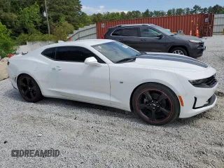 2019 Chevrolet Camaro 2LT z VIN 1G1FD1RS0K0128033, wystawiony jako Copart lot #58054665 z przebiegiem Nie podano mil oraz Tytuł czysty. Historia ofert i sprzedaży dostępna na DreamBid. Obrazek 4.