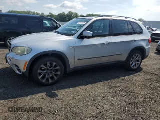 2012 BMW X5 35i с VIN 5UXZV4C5XCL747713, выставлен на аукционе Copart как лот 62574465 с пробегом 129 073 миль миль и Списание • Salvage title. История ставок и продаж доступна на DreamBid. Изображение 1.