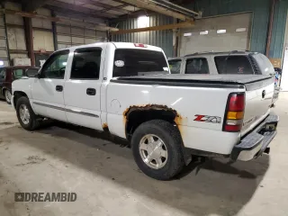 2004 GMC Sierra 1500 SLT with VIN 2GTEK13T541359009, listed as a Copart auction lot 86746754 with 231,418 mi miles and Clean title. Bid and sale history available at DreamBid. Image 2.