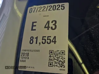 2018 Toyota RAV4 LE with VIN JTMBFREV0JJ183685, listed as a IAAI auction lot 42774230 with 81,554 mi miles and . Bid and sale history available at DreamBid. Image 41.