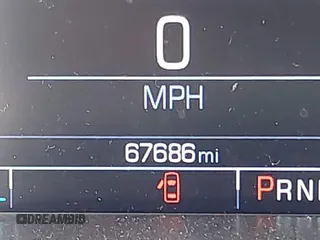 2018 Chevrolet Colorado 4WD Z71 z VIN 1GCGTDEN8J1141945, wystawiony jako IAAI lot #41837680 z przebiegiem 67 686 mil mil oraz . Historia ofert i sprzedaży dostępna na DreamBid. Obrazek 15.