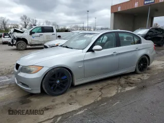 2007 BMW 3 Series 328xi с VIN WBAVC93517KZ71576, выставлен на аукционе Copart как лот 53523475 с пробегом 185 028 миль миль и Списание • Salvage title. История ставок и продаж доступна на DreamBid. Изображение 1.