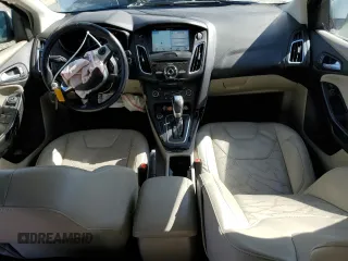 2016 Ford Focus Electric z VIN 1FADP3R46GL306266, wystawiony jako Copart lot #69018223 z przebiegiem 45 544 mil mil oraz . Historia ofert i sprzedaży dostępna na DreamBid. Obrazek 8.