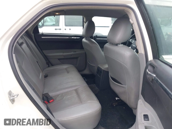 2007 Chrysler 300 Touring with VIN 2C3LA53GX7H871255, listed as a IAAI auction lot 41317732 with 145,223 mi miles and . Bid and sale history available at DreamBid. Image 8.