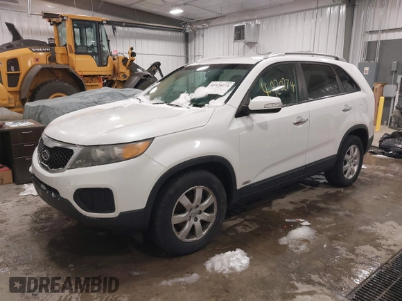 2012 Kia Sorento LX with VIN 5XYKTDA28CG217978, listed as a IAAI auction lot 41920274 with 151,978 mi miles. Bid and sale history available at carsss.com. Image 17.