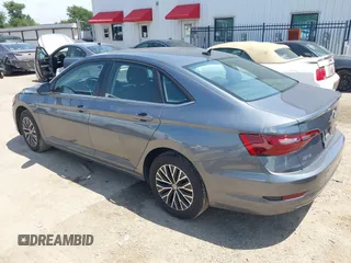 2021 Volkswagen Jetta S z VIN 3VWC57BU0MM098146, wystawiony jako IAAI lot #42201070 z przebiegiem 47 792 mil mil oraz . Historia ofert i sprzedaży dostępna na DreamBid. Obrazek 3.