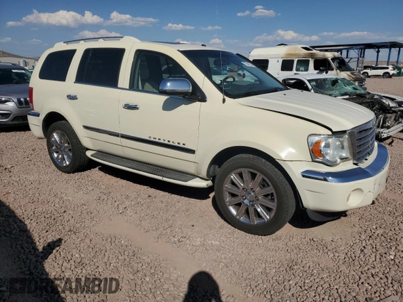 2009 Chrysler Aspen Limited z VIN 1A8HW58T49F703794, wystawiony jako Copart lot #75847254 z przebiegiem 224 535 mil mil oraz Szkoda całkowita • Salvage title. Historia ofert i sprzedaży dostępna na DreamBid. Obrazek 4.