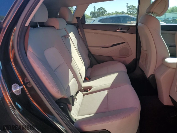 2016 Hyundai Tucson Sport with VIN KM8J33A22GU060115, listed as a Copart auction lot 49824545 with 110,224 mi miles and Clean Title. Bid and sale history available at carsss.com. Image 11.