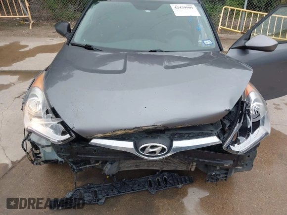2016 Hyundai Veloster with VIN KMHTC6AD2GU300548, listed as a IAAI auction lot 42439901 with 134,012 mi miles and . Bid and sale history available at DreamBid. Image 6.