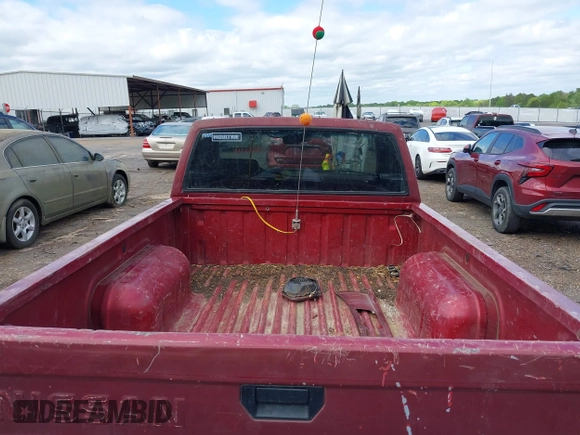 1991 Nissan Frontier z VIN 1N6SD11S0MC387024, wystawiony jako IAAI lot #41972766 z przebiegiem 123 649 mil mil oraz . Historia ofert i sprzedaży dostępna na DreamBid. Obrazek 8.