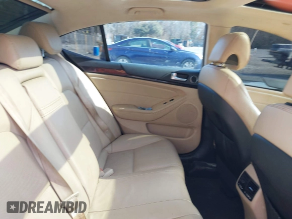 2014 Kia Cadenza Premium with VIN KNALN4D78E5148756, listed as a IAAI auction lot 41518113 with 109,613 mi miles. Bid and sale history available at carsss.com. Image 8.
