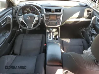2017 Nissan Altima SL z VIN 1N4AL3AP6HC257401, wystawiony jako Copart lot #45483815 z przebiegiem 135 858 mil mil oraz Szkoda całkowita • Salvage title. Historia ofert i sprzedaży dostępna na DreamBid. Obrazek 8.