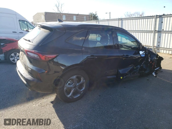 2024 Ford Escape ST-Line with VIN 1FMCU0MZ1RUB25259, listed as a Copart auction lot 83403674 with 4,006 mi miles and Salvage Title. Bid and sale history available at DreamBid. Image 3.