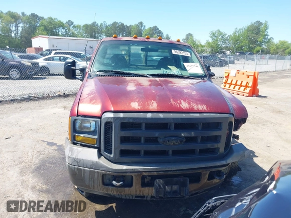 2005 Ford F-250 XL z VIN 1FTSX21P45EA18667, wystawiony jako IAAI lot #42117348 z przebiegiem 324 883 mil mil oraz . Historia ofert i sprzedaży dostępna na DreamBid. Obrazek 12.