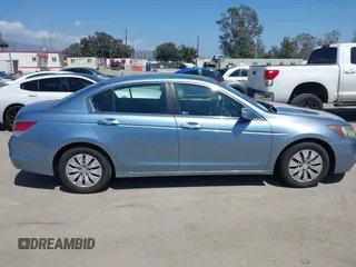 2011 Honda Accord LX z VIN 1HGCP2F33BA024538, wystawiony jako IAAI lot #42267599 z przebiegiem 142 787 mil mil oraz . Historia ofert i sprzedaży dostępna na DreamBid. Obrazek 13.