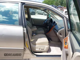 1999 Lexus RX 300 with VIN JT6GF10UXX0033370, listed as a IAAI auction lot 42115674 with 149,879 mi miles and . Bid and sale history available at DreamBid. Image 5.