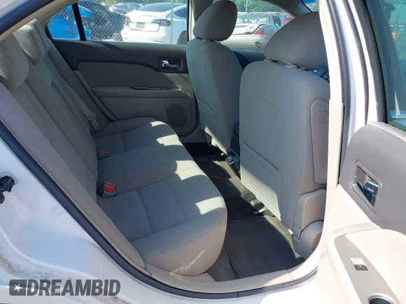 2010 Ford Fusion Hybrid с VIN 3FADP0L3XAR149879, выставлен на аукционе IAAI как лот 42628555 с пробегом 82 855 миль миль и . История ставок и продаж доступна на DreamBid. Изображение 8.